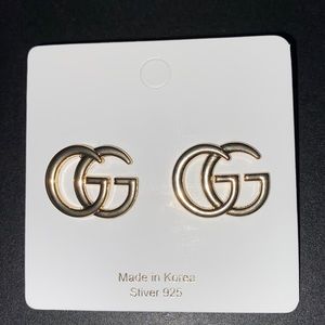 GG earrings